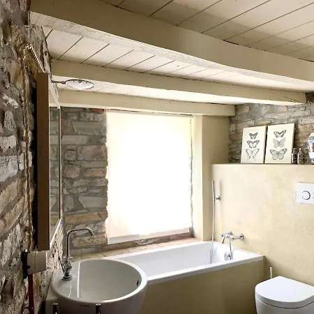 Gli Orti Del Trebbia Bed & Breakfast Travo